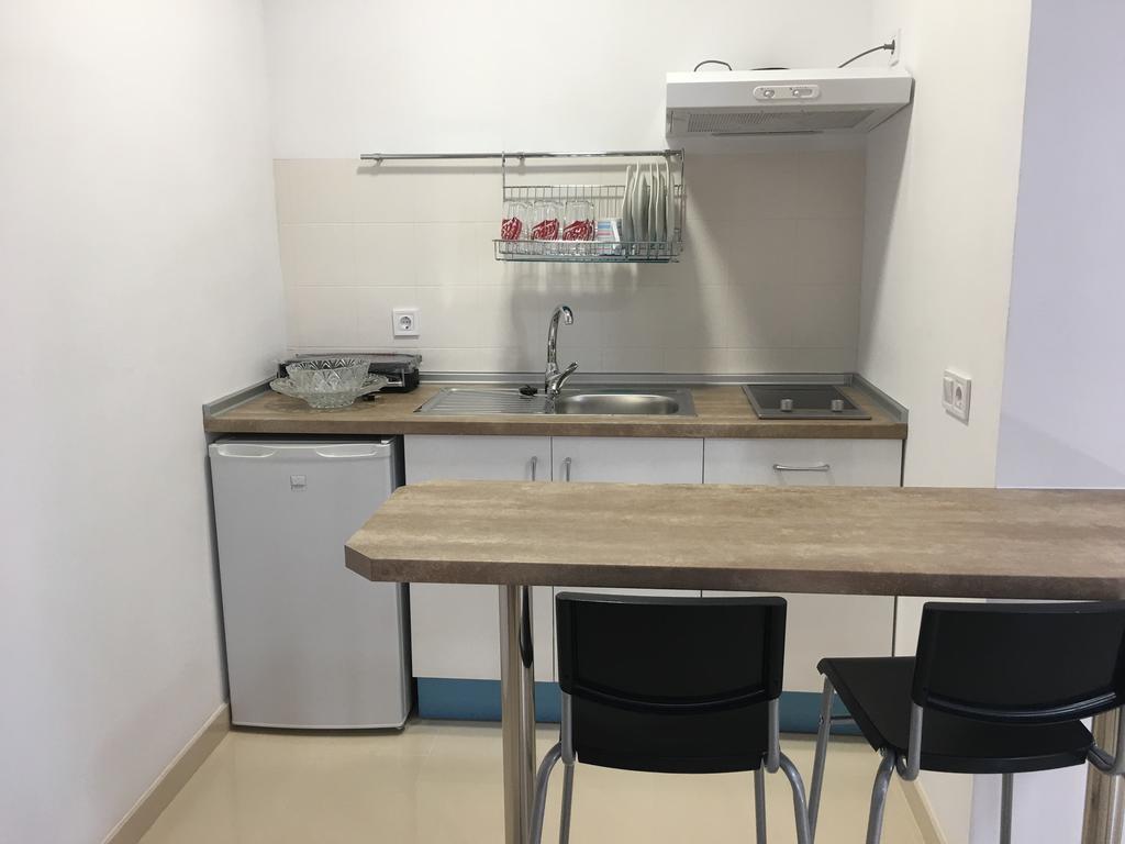 Apartamentos Carmen Teresa Torremolinos Kültér fotó